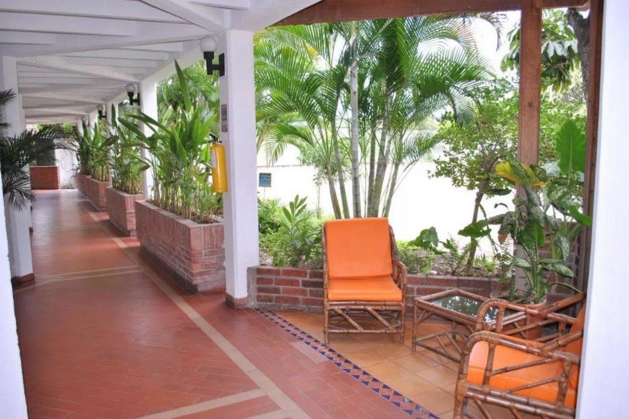 Hotel Mar Azul Neiva Неива Екстериор снимка