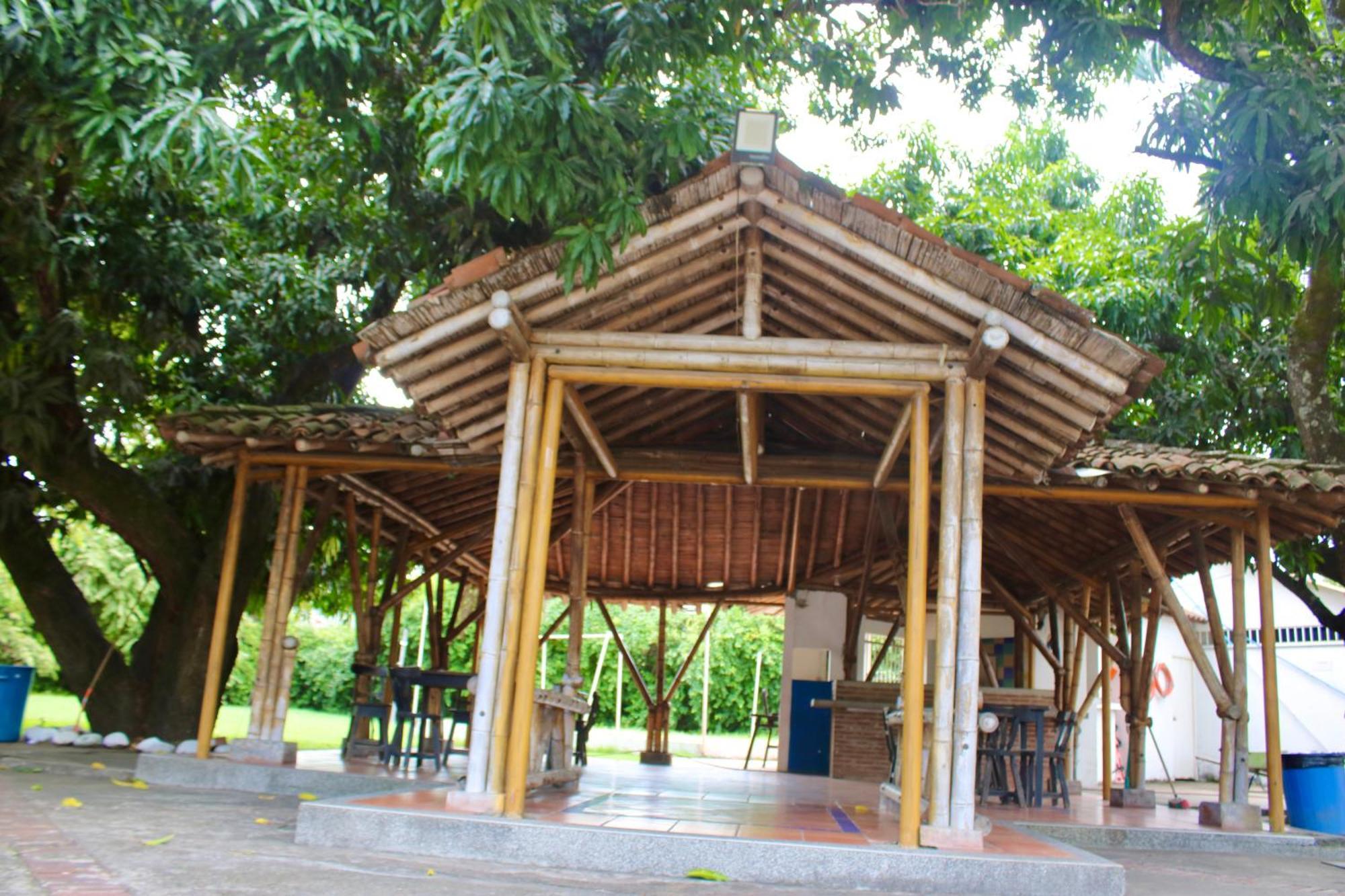 Hotel Mar Azul Neiva Неива Екстериор снимка