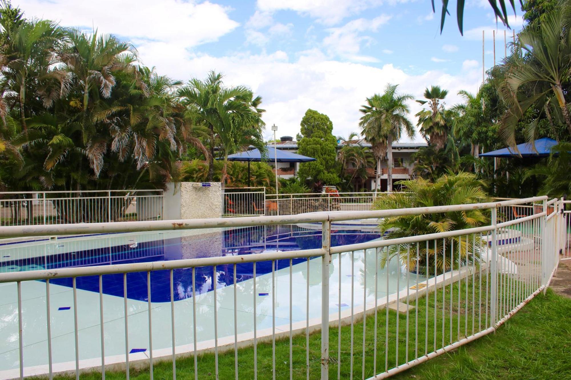 Hotel Mar Azul Neiva Неива Екстериор снимка