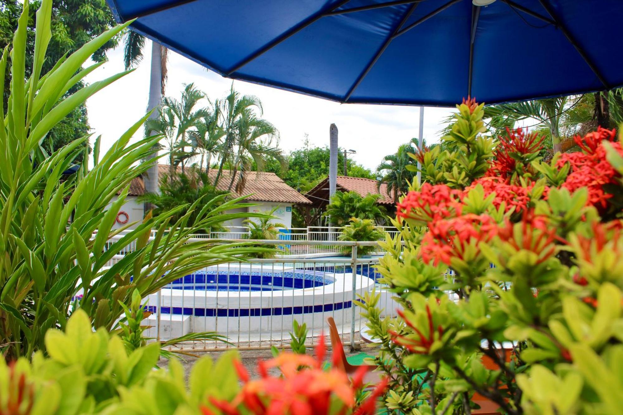 Hotel Mar Azul Neiva Неива Екстериор снимка